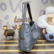 Louis Vuitton CarryAll Dark MM LV Vibe M12583 Size 39 x 30 x 15 cm - 6