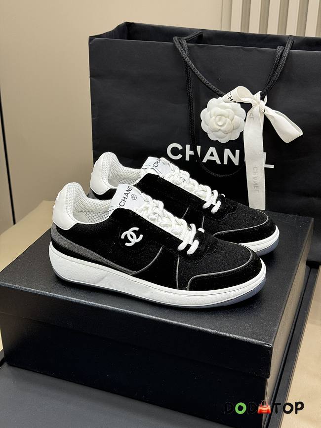 Chanel Nylon And Suede Stitching Sneakers - 1