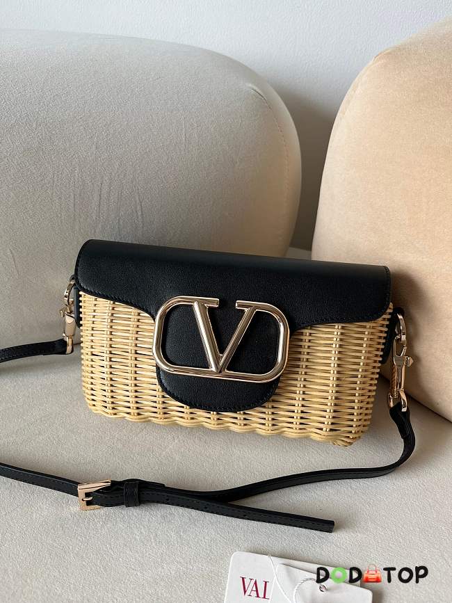 Valentino Locò Raffia Shoulder Bag Black Size 22 x 9 x 17 cm - 1