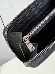 Louis Vuitton LV Zipper Wallet M11611 Black Size 19 cm - 5