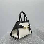 Ferragamo Hug Tote Bag Size 32 x 22 × 14 cm - 5