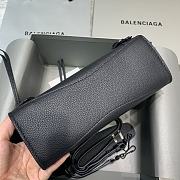 Balenciaga Neo Classic Shoulder Bag Black Size 22 x 9 x 14.5 cm - 6