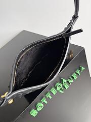 Bottega Veneta Mini Solstice Black Size 28 x 18 x 5 cm - 2