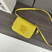 Loewe Goya Bag Yellow Size 19 x 13 x 6 cm - 2