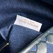 Bottega Veneta Hop Large Bag Blue Size 54 x 24 x 13 cm - 4