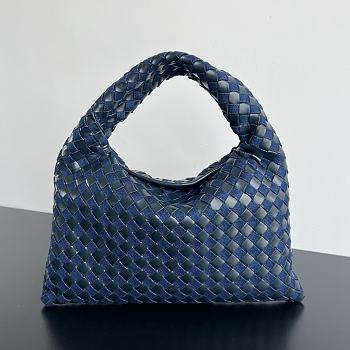 Bottega Veneta Hop Small Bag Blue Size 41 x 20.5 x 7.5 cm