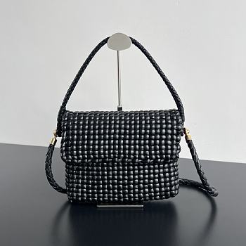 Bottega Veneta Swing Black Size 25 x 19 x 6 cm