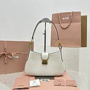 Miu Miu Leather Hobo Handbag White Size 28 x 15 x 4 cm - 1