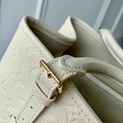 Louis Vuitton Babylone Tote Handbag White Size 31 x 21.5 x 13 cm - 6