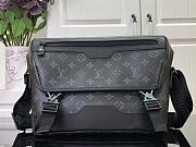 Louis Vuitton Messenger Voyager M25121 Black Flower Size 33 x 22.5 x 11 cm - 1