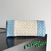 Bottega Veneta Andiamo Woven Handbag Size 32 x 24 x 12 cm - 4