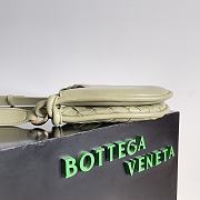 Bottega Veneta Gemelli Messenger Bag Size 26 x 15 x 8 cm - 4