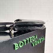 Bottega Veneta Gemelli Messenger Bag Black 01 Size 26 x 15 x 8 cm - 4