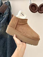 UGG Boots - 4