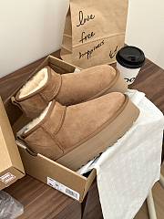 UGG Boots - 1