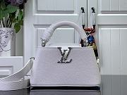 Louis Vuitton Capucines East West Mini Bag M48865 Size 22 x 12 x 8 cm - 1