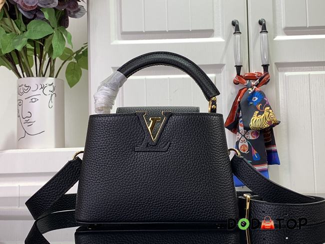 Louis Vuitton Capucines Mini Handbag M24729 Black Size 21 x 13.6 x 8 cm - 1