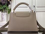 Louis Vuitton Capucines Medium Handbag M24727 Size 31.05 x 20 x 11 cm - 3