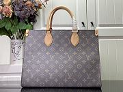 Louis Vuitton M12415 OnTheGo MM Bag Size 35 x 27 x 14 cm - 3