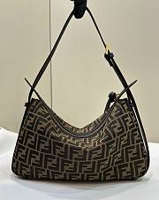 Fendi Single Shoulder Crossbody Bag 33 x 5 x 20 cm - 1