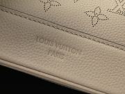 Louis Vuitton Flore Handbag M12140 Grey Size 28 x 27 x 10 cm - 5