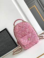 Chanel Pink Tweed Small Schoolbag Size 13 x 18 x 9 cm - 1