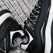 Chanel Sneakers 29 - 4