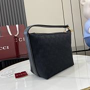 Gucci GG Super Mini Shoulder Bag Black Leather Size 20 x 18.5 x 10 cm - 4