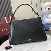 Gucci GG Emblem Medium Tote Bag Black Size 37 x 23 x 8 cm - 1