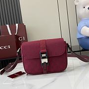 Gucci Mini GG Crossbody Bag Red Size 20 x 14 x 6.5 cm - 1