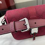 Gucci Mini GG Crossbody Bag Red Size 20 x 14 x 6.5 cm - 6