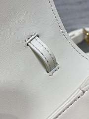 Dior 30 Montaigne Bag White Size 19 x 8 x 12 cm - 5