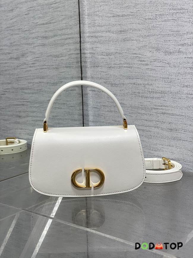 Dior Small 30 Montaigne White Size 19 x 8 x 9 cm - 1