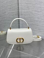 Dior Small 30 Montaigne White Size 19 x 8 x 9 cm - 1