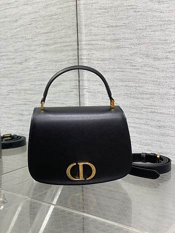 Dior 30 Montaigne Bag Black Size 19 x 8 x 12 cm