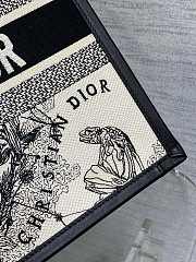 Dior Autumn And Winter Tiger Medium Dior Book Tote Size 36 x 16 x 27 cm - 2