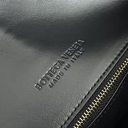 Bottega Veneta Large Liberta Black Size 30 x 20 x 8 cm - 2