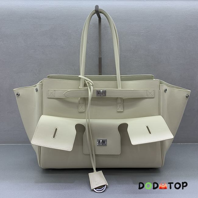 Balenciaga Bel Air Medium Carry All Bag White Size 36.5 x 14.5 x 28 cm - 1