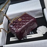 Chanel Vanity Red Handle Bag Size 19 x 9.5 x 8 cm - 6