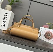 Loewe Small Clasp Bag Brown Size 25 x 13 x 15 cm - 1