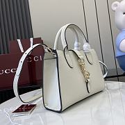 Gucci Hook-And-Loop Small Tote Bag White Size 24 x 17.5 x 8.5 cm - 6