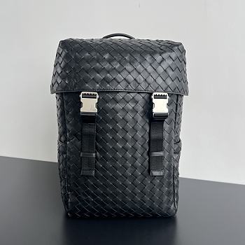 Bottega Veneta Intrecciato Flap Backpack Black Size 38 x 26 x 15 cm