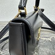 Celine Lola Mini Baguette Black Size 20 x 11.5 x 5 cm - 3