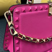 Valentino Garavani Small Rockstud Top-handle Bag Calfskin Leather Rose Pink Size 28 x 14 x 8 cm - 2