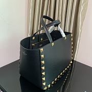 Valentino Garavani Rockstud Tote Black Size 40 × 27 × 20 cm - 5