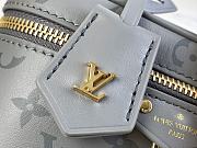 Louis Vuitton Vanity Chain Pouch Handbag M12427 Grey Size 19 x 11.5 x 6.5 cm - 5