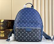 Louis Vuitton Discovery Small Backpack M11544 Blue Size 29 x 38 x 21 cm - 1