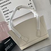 Bottega Veneta The Arco 48 Off White Bag Size 32 × 12 × 24 cm - 3