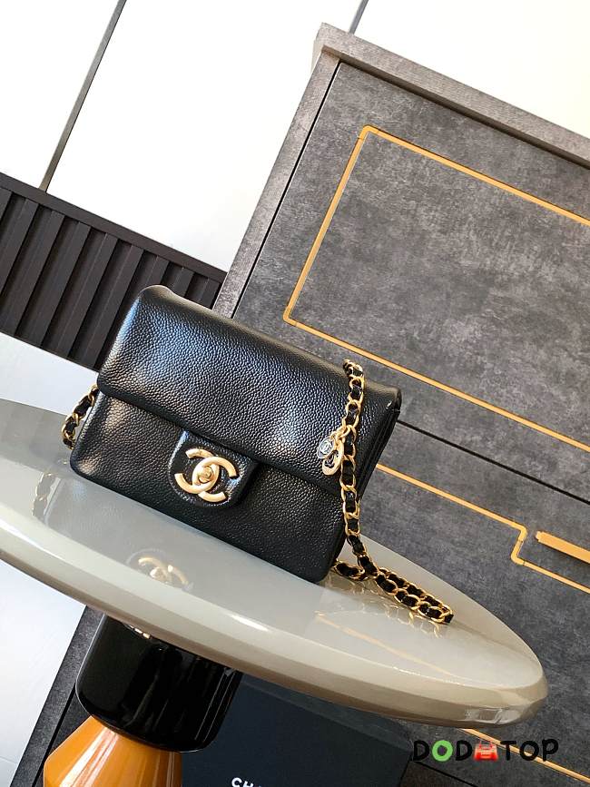 Chanel CF Caviar Gold Coin Black Size 13 x 17.5 x 6 cm - 1