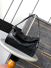 Chanel Ultimate Soft Hobo Bag Black Size 30 x 20 x 12 cm - 1